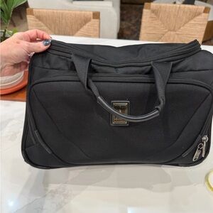 Elegant Black Mini Bag